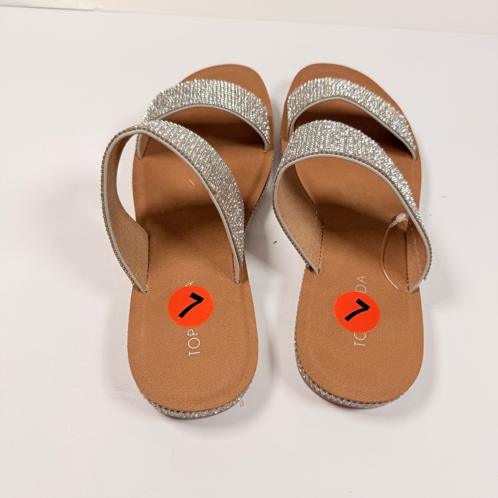 TOP Moda Silver Rhinestone Sandals - Picture 3 of 4